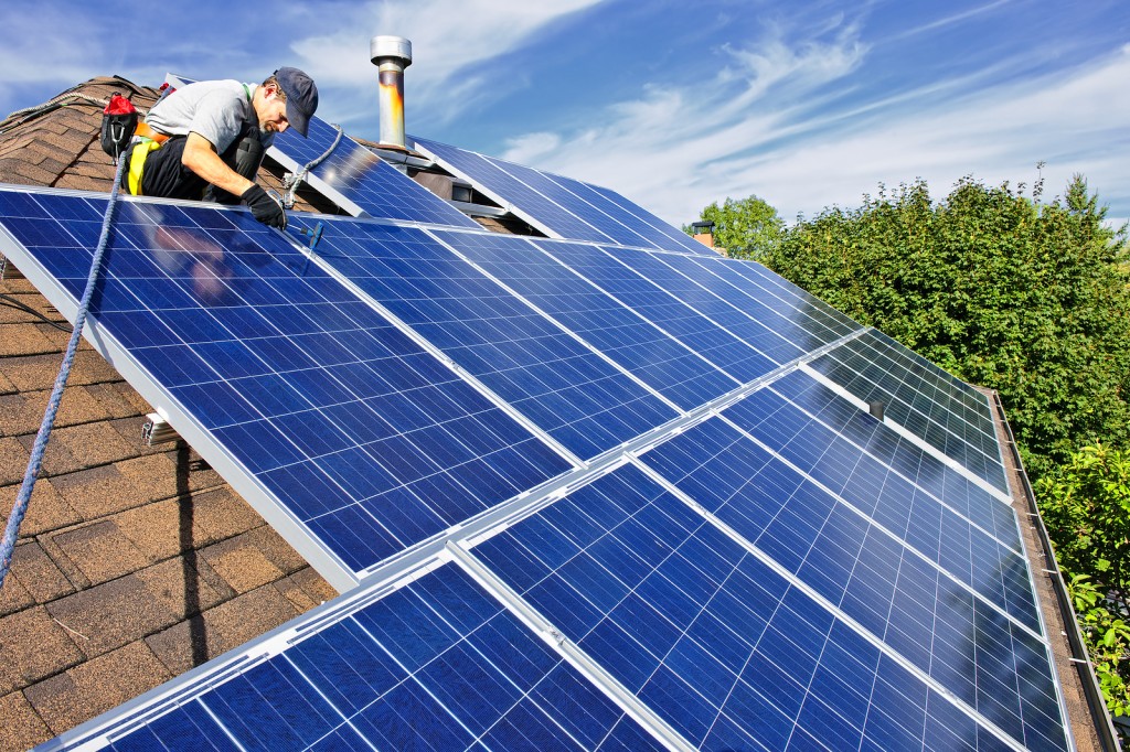 Installing-Solar-Power-at-Home
