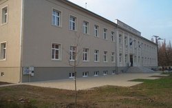 Megszűnik a gimnáziumi képzés Csornán a Hunyadiban - Nyilatkozott az igazgató