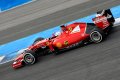 F1: kivonulással fenyeget a Ferrari
