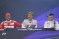 Hamilton kiállt, Vettel büntetése miatt Bottas az első sorban