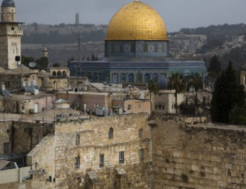 A jeruzsálemi bíróság bezáratta a Templom-hegy vitatott Aranykapu-mecsetét
