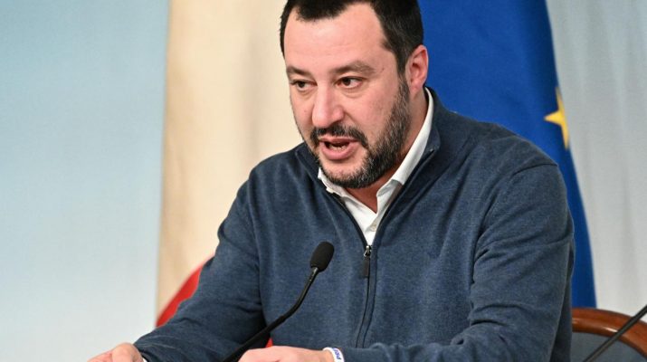 Salvini: Orbán a magyarokat védelmezi