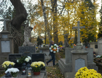 Kereszteket takartak le egy olasz temetőben, hogy ne sértsenek más vallásúakat