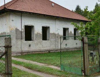 Balástya kántorház felújítás