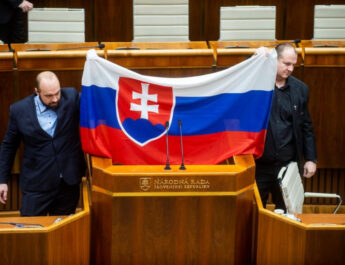 Kupleráj a szlovák parlamentben