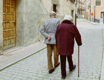 Emelik a nyugdíjat Csehországban